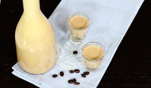 Как из сгущенного молока сделать вкусный напиток?