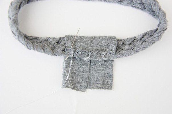 Плетеная трикотажная повязка из пяти полос. МК