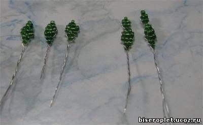 Роза из бисера в технике параллельного плетения