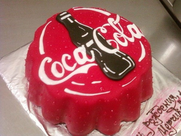 Торты в стиле "Coca-Cola"
